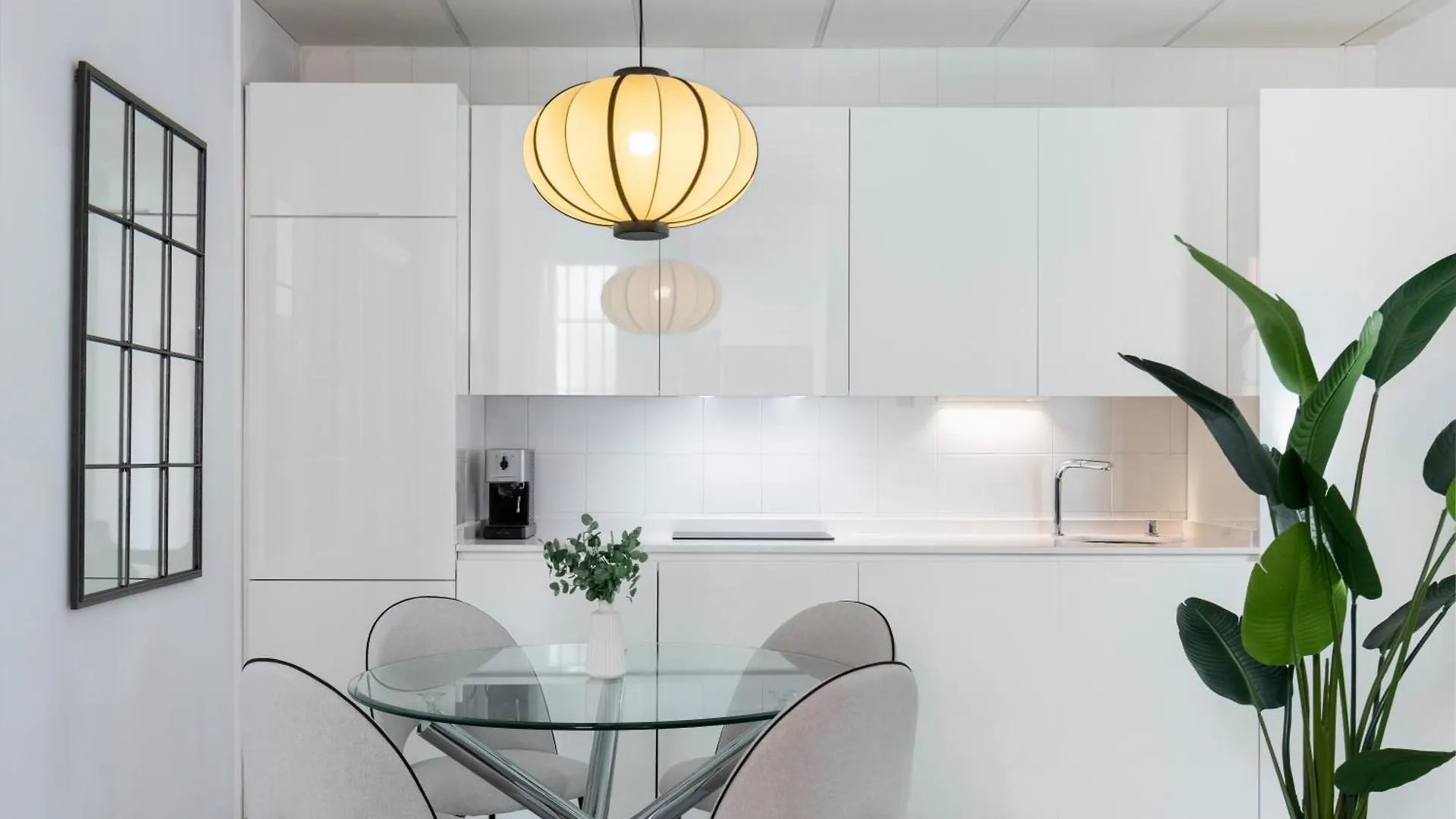 Magno Apartments Campana Seville